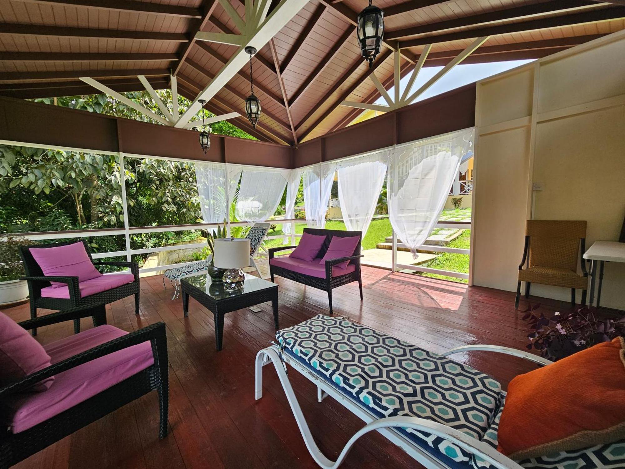 Royal Escape - 2 Apartman Anse La Raye Kültér fotó